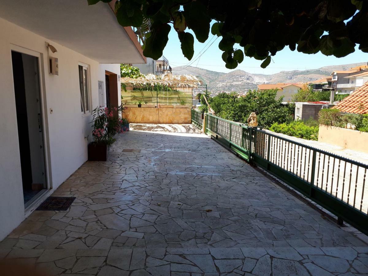 Apartments Luki Τρογκίρ Εξωτερικό φωτογραφία